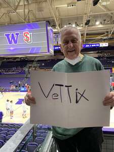 Washington Huskies - NCAA Men's Basketball vs Seattle Redhawks