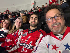 Capitals vs Ducks (Caps Canines Night)