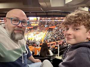 Tennessee Volunteers - NCAA Men's Basketball vs Arkansas Razorbacks