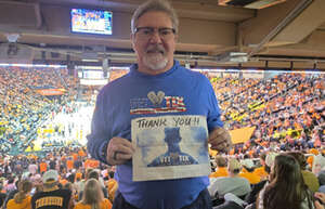 Tennessee Volunteers - NCAA Men's Basketball vs Arkansas Razorbacks