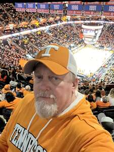 Tennessee Volunteers - NCAA Men's Basketball vs Arkansas Razorbacks