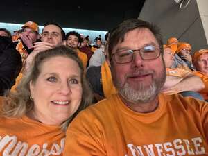 Tennessee Volunteers - NCAA Men's Basketball vs Arkansas Razorbacks