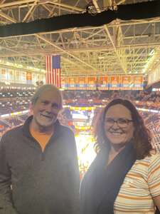 Tennessee Volunteers - NCAA Men's Basketball vs Arkansas Razorbacks