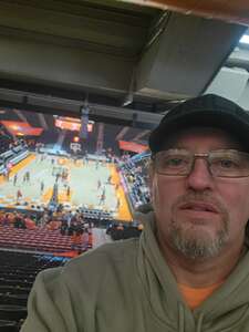 Tennessee Volunteers - NCAA Men's Basketball vs Arkansas Razorbacks