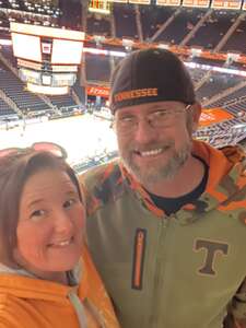 Tennessee Volunteers - NCAA Men's Basketball vs Arkansas Razorbacks