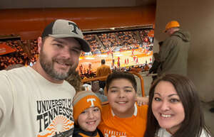 Tennessee Volunteers - NCAA Men's Basketball vs Arkansas Razorbacks