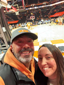 Tennessee Volunteers - NCAA Men's Basketball vs Georgia Bulldogs