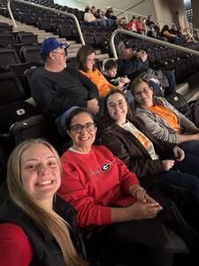 Tennessee Volunteers - NCAA Men's Basketball vs Georgia Bulldogs