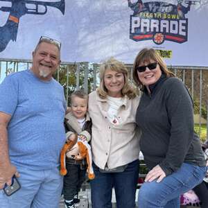 Vrbo Fiesta Bowl Parade