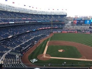 New York Yankees vs. Baltimore Orioles - MLB - Jim Beam Suite