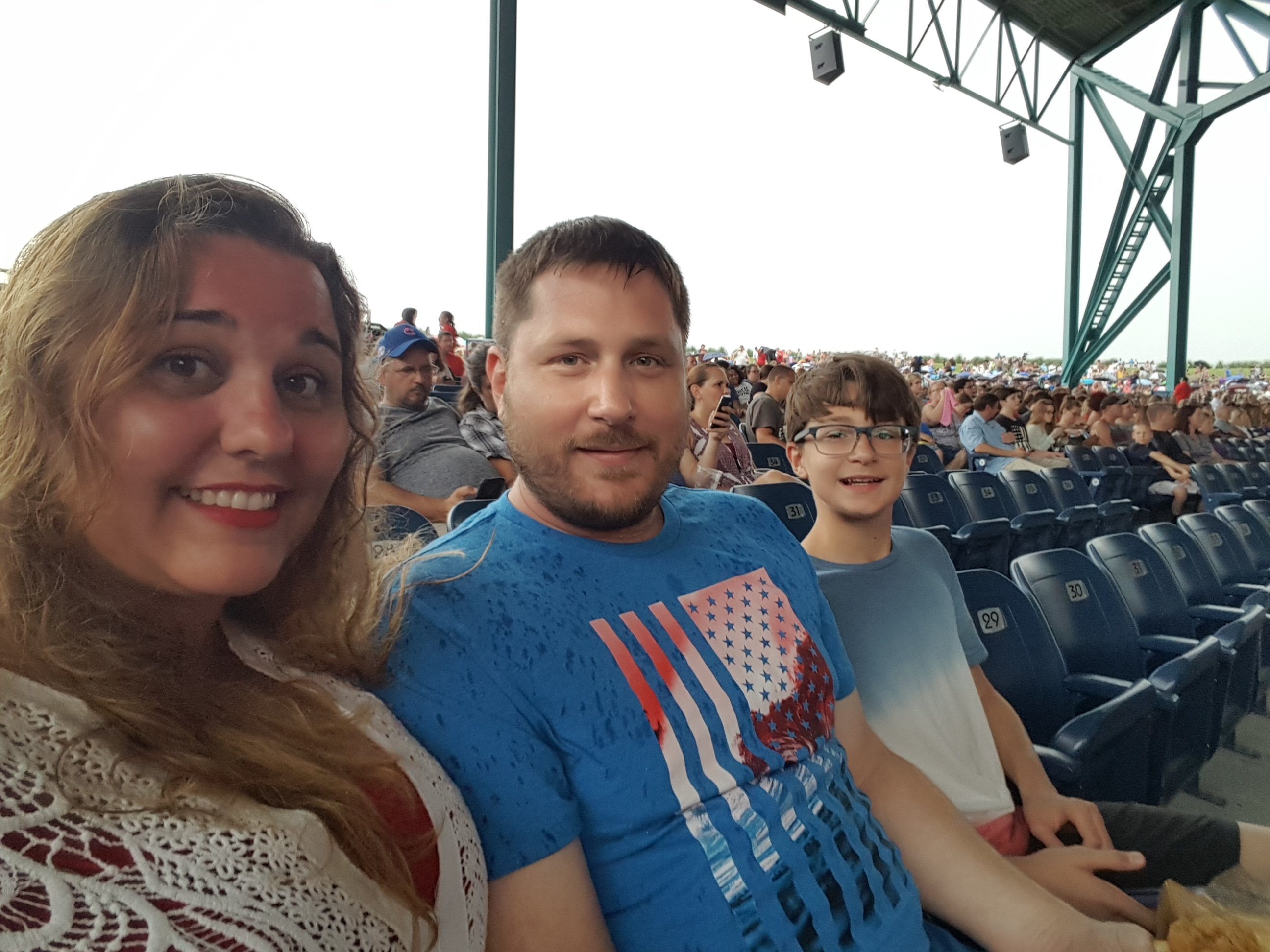 Nickelback - Feed the Machine Tour With Special Guest Daughtry and Shaman's Harvest