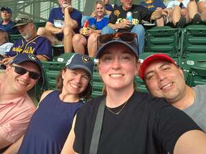 Milwaukee Brewers - MLB vs Texas Rangers