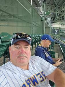 Milwaukee Brewers - MLB vs Pittsburgh Pirates