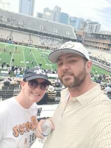 Georgia Tech Yellow Jackets - NCAA Football vs Mercer Bears