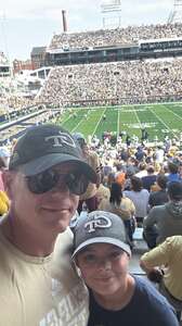 Georgia Tech Yellow Jackets - NCAA Football vs Mercer Bears