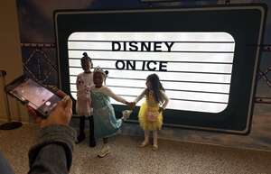 Disney On Ice presents Spotlight Magic!