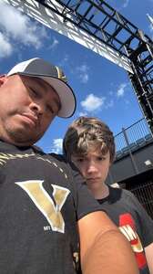 Vanderbilt Commodores - NCAA Football vs Delaware Blue Hens