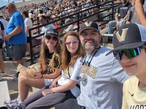 Vanderbilt Commodores - NCAA Football vs Delaware Blue Hens