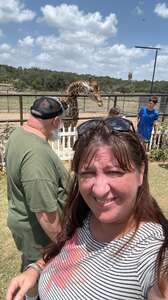 GIRAFFE EXPERIENCE PLUS LUNCH or DINNER