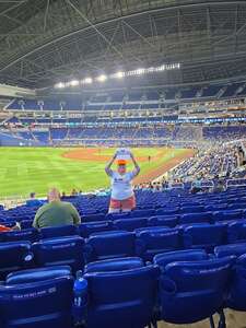 Miami Marlins - MLB vs Pittsburgh Pirates