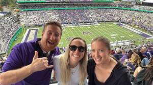 Washington Huskies - NCAA Football vs Utah State Aggies