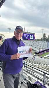 Washington Huskies - NCAA Football vs Utah State Aggies