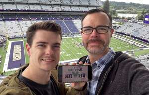 Washington Huskies - NCAA Football vs Utah State Aggies