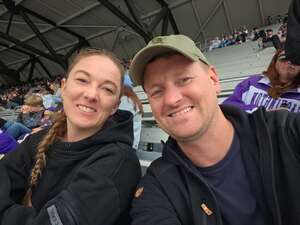 Washington Huskies - NCAA Football vs Utah State Aggies