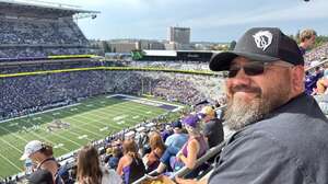 Washington Huskies - NCAA Football vs Utah State Aggies