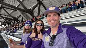 Washington Huskies - NCAA Football vs Utah State Aggies