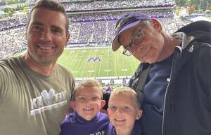 Washington Huskies - NCAA Football vs Utah State Aggies