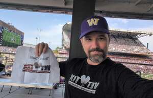 Washington Huskies - NCAA Football vs Utah State Aggies