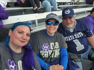 Washington Huskies - NCAA Football vs Utah State Aggies
