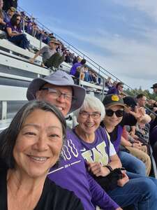 Washington Huskies - NCAA Football vs Utah State Aggies