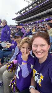 Washington Huskies - NCAA Football vs Utah State Aggies