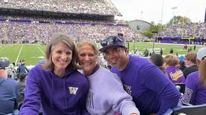 Washington Huskies - NCAA Football vs Utah State Aggies