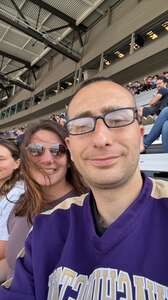 Washington Huskies - NCAA Football vs Utah State Aggies