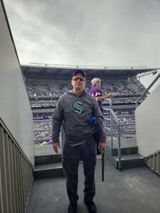 Washington Huskies - NCAA Football vs Utah State Aggies