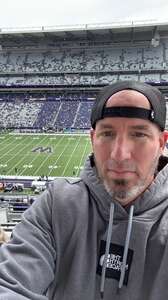 Washington Huskies - NCAA Football vs Utah State Aggies