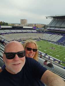 Washington Huskies - NCAA Football vs Utah State Aggies
