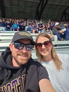 Washington Huskies - NCAA Football vs Utah State Aggies