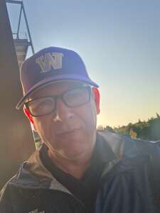 Washington Huskies - NCAA Football vs Eastern Washington University