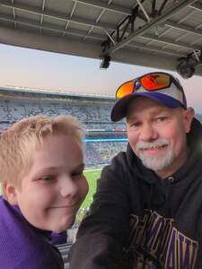 Washington Huskies - NCAA Football vs Eastern Washington University