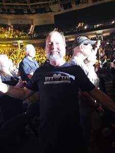 Bryan Adams: Roll with the Punches w/ guest Pat Benatar & Neil Giraldo