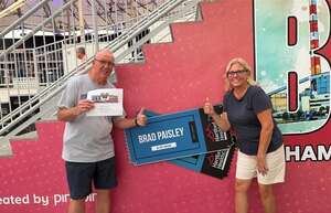 BRAD PAISLEY LIVE