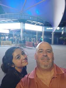 BRAD PAISLEY LIVE