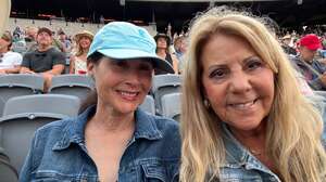 Outlaw Festival: Willie Nelson, Avett Brothers, Sheryl Crow & More!