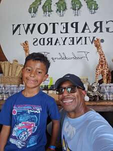 GIRAFFE EXPERIENCE PLUS LUNCH or DINNER