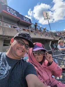 UConn Huskies - NCAA Football vs Lafayette Leopards