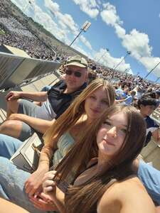 UConn Huskies - NCAA Football vs Lafayette Leopards